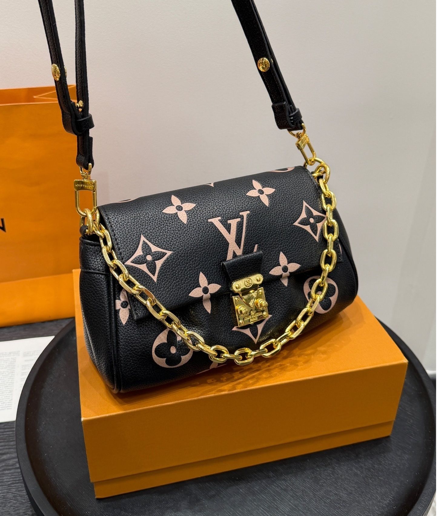 New Fashion LV Handbag LV2511132.1 New Fashion LV Handbag LV2511132.1