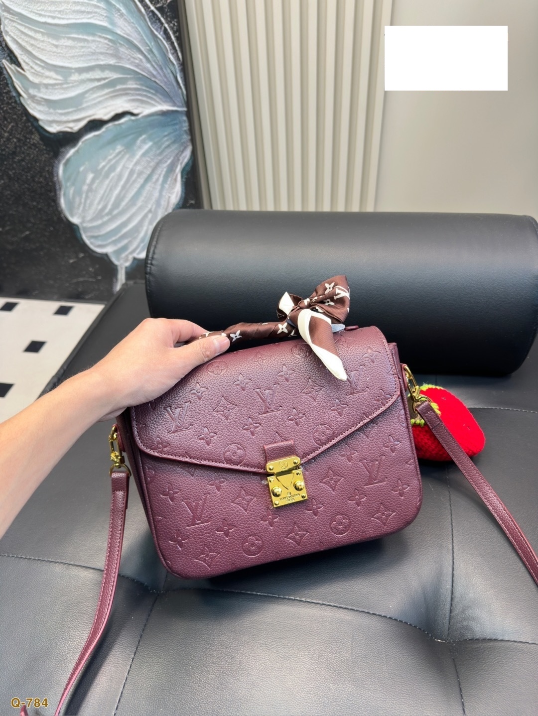 New Fashion LV Handbag LV2510144 New Fashion LV Handbag LV2510144