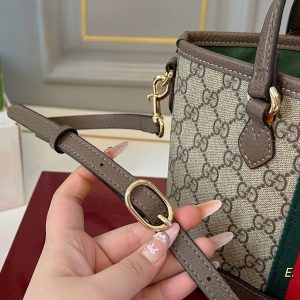 New Fashion Bag G4092 8 e9b0d625 result Photoroom