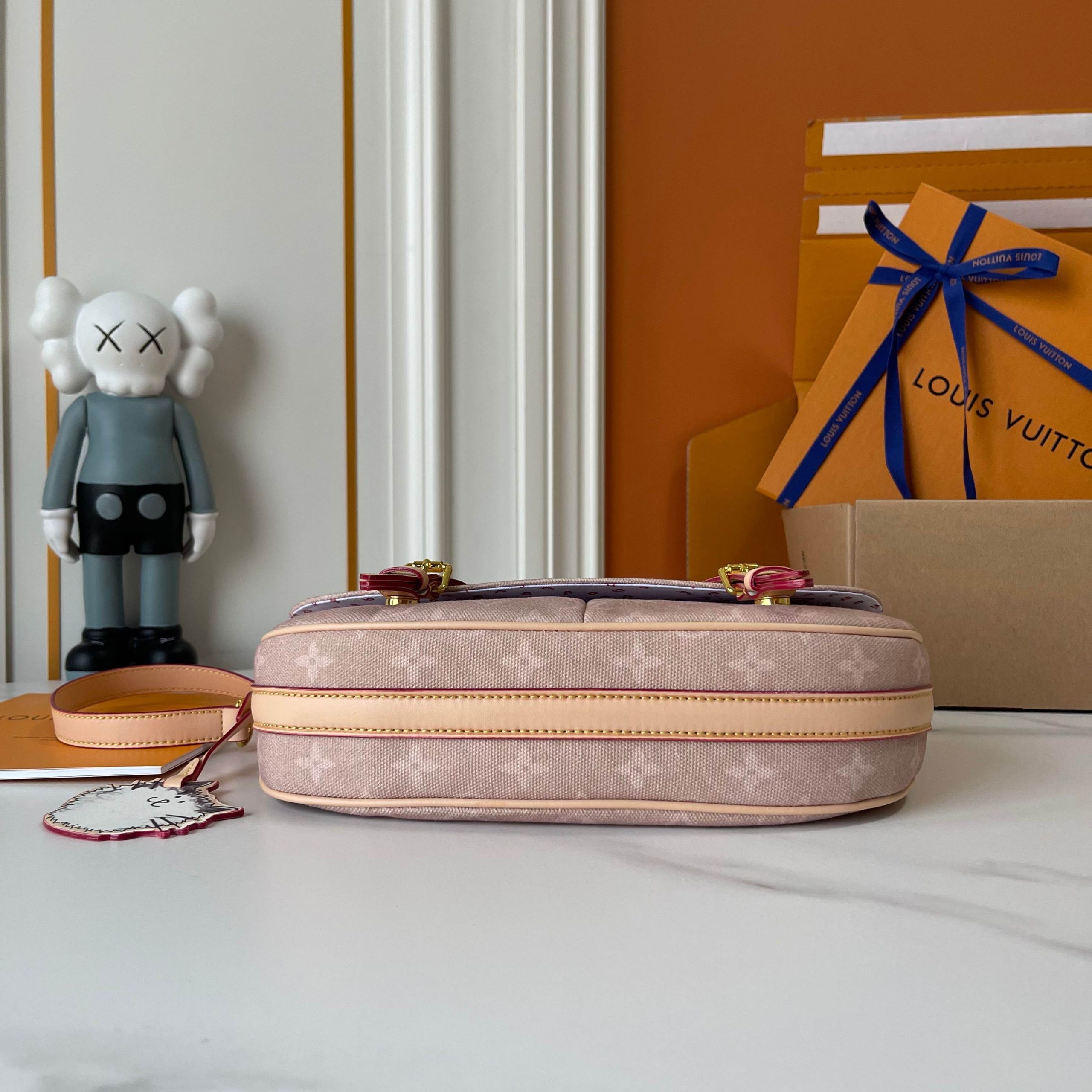 Luxury LV Handbag M15134 Luxury LV Handbag M15134