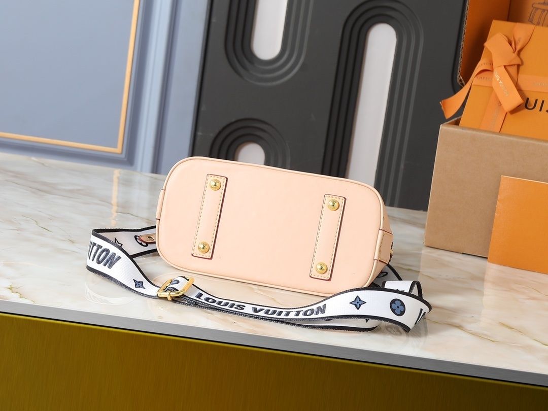 Luxury LV Handbag M53152-K00015 Luxury LV Handbag M53152-K00015