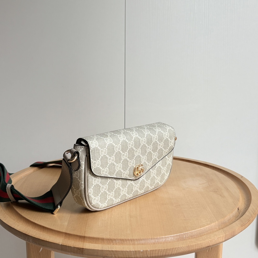 Luxury Gucci Handbag 764961 Luxury Gucci Handbag 764961