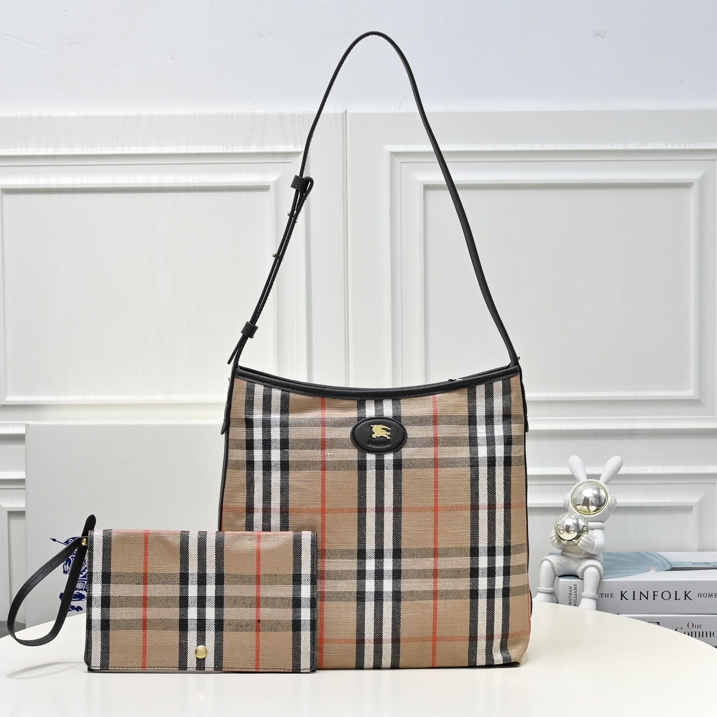 New Fashion Burberry Handbag 8397 New Fashion Burberry Handbag 8397