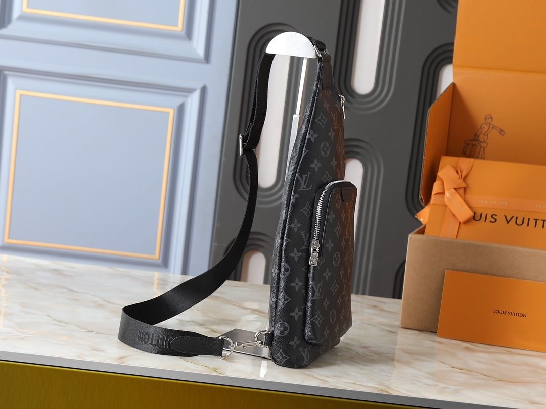 Luxury LV Handbag M26730 Luxury LV Handbag M26730