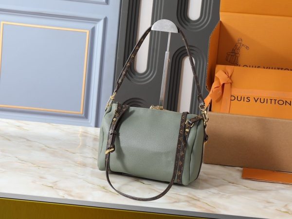 Luxury LV Handbag M26037-M26451 BC Luxury LV Handbag M26037-M26451 BC