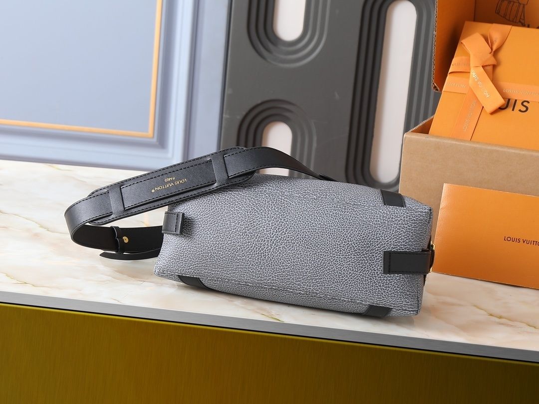 Luxury LV Handbag M14700-M26563-M14702.1 Luxury LV Handbag M14700-M26563-M14702.1