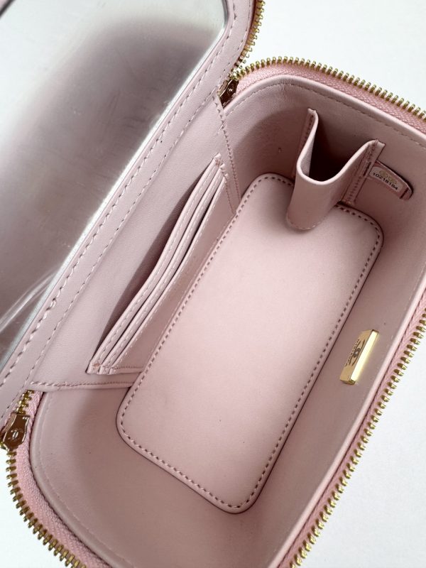 Luxury CN Handbag 120 BC