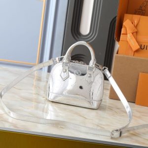 Luxury LV Handbag M26335-M82717 7 27683615 result