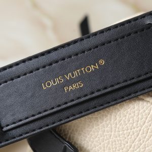 Luxury LV Handbag M14700-M26563-M14702.1 12 2dffa5de result