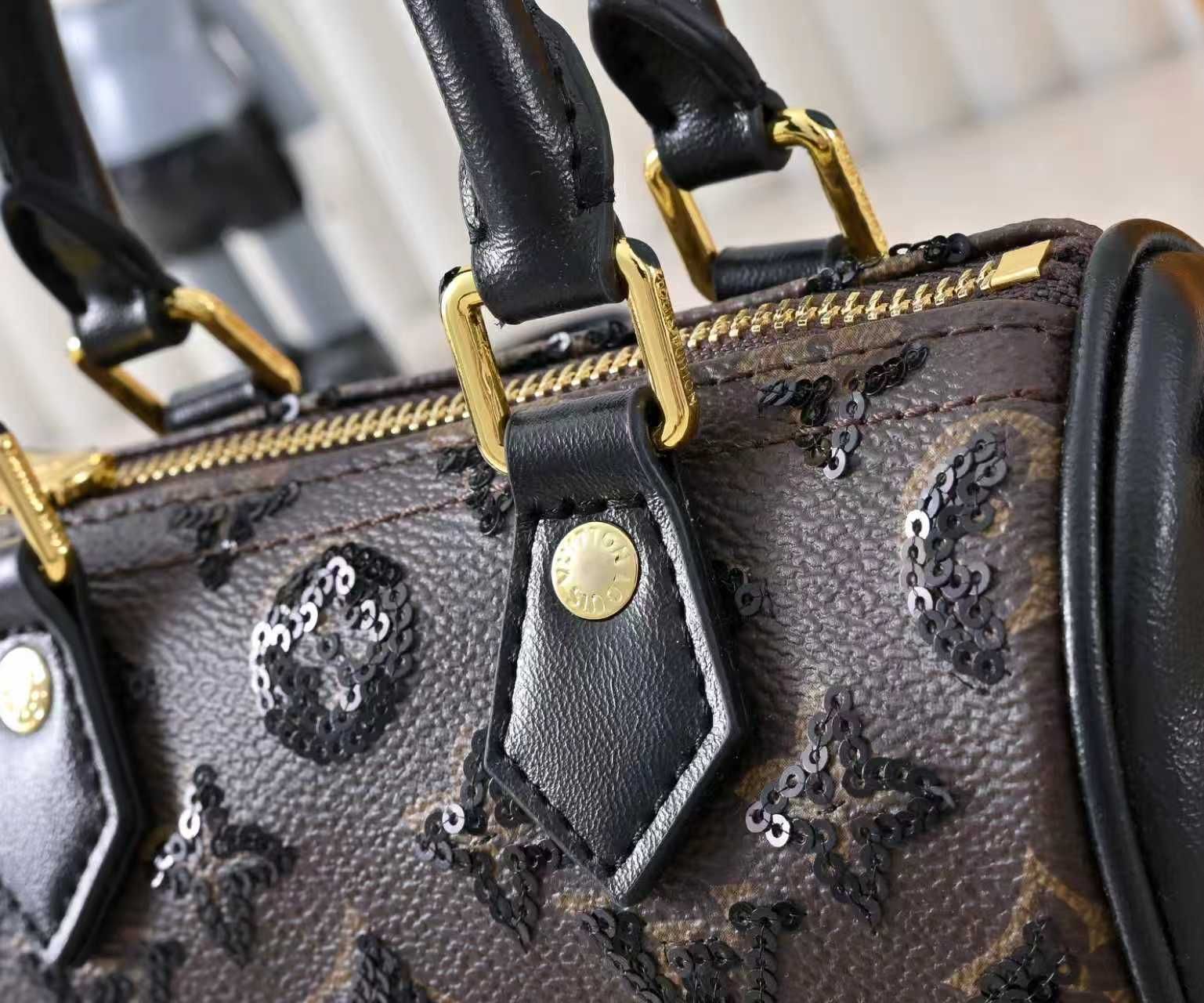 Luxury LV Handbag M81085 Luxury LV Handbag M81085