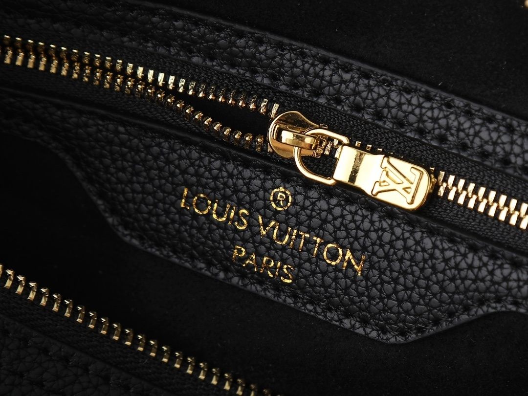 Luxury LV Handbag M47186-M11323-M40390 Luxury LV Handbag M47186-M11323-M40390