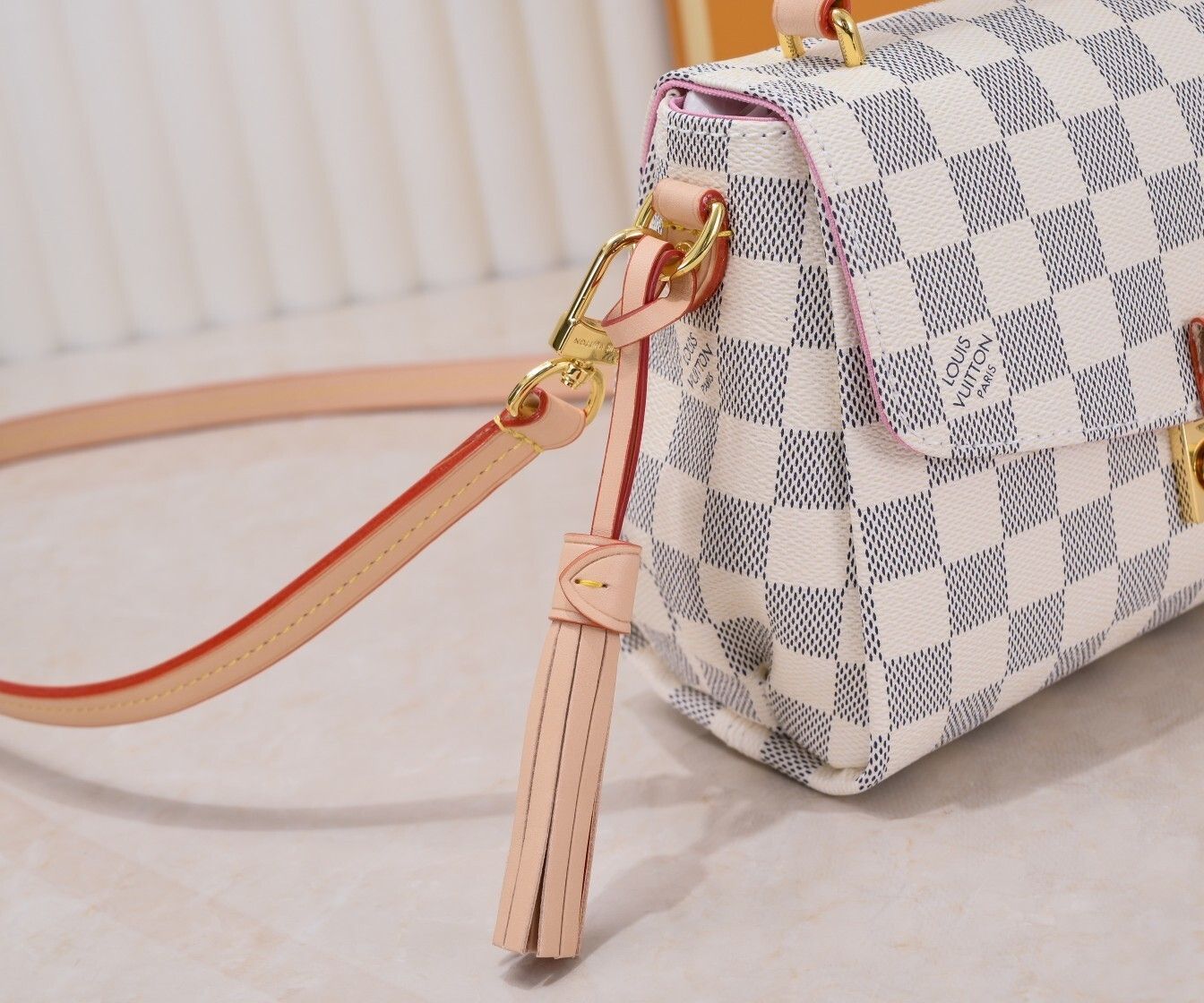 Luxury LV Handbag M94338-M41581 Luxury LV Handbag M94338-M41581