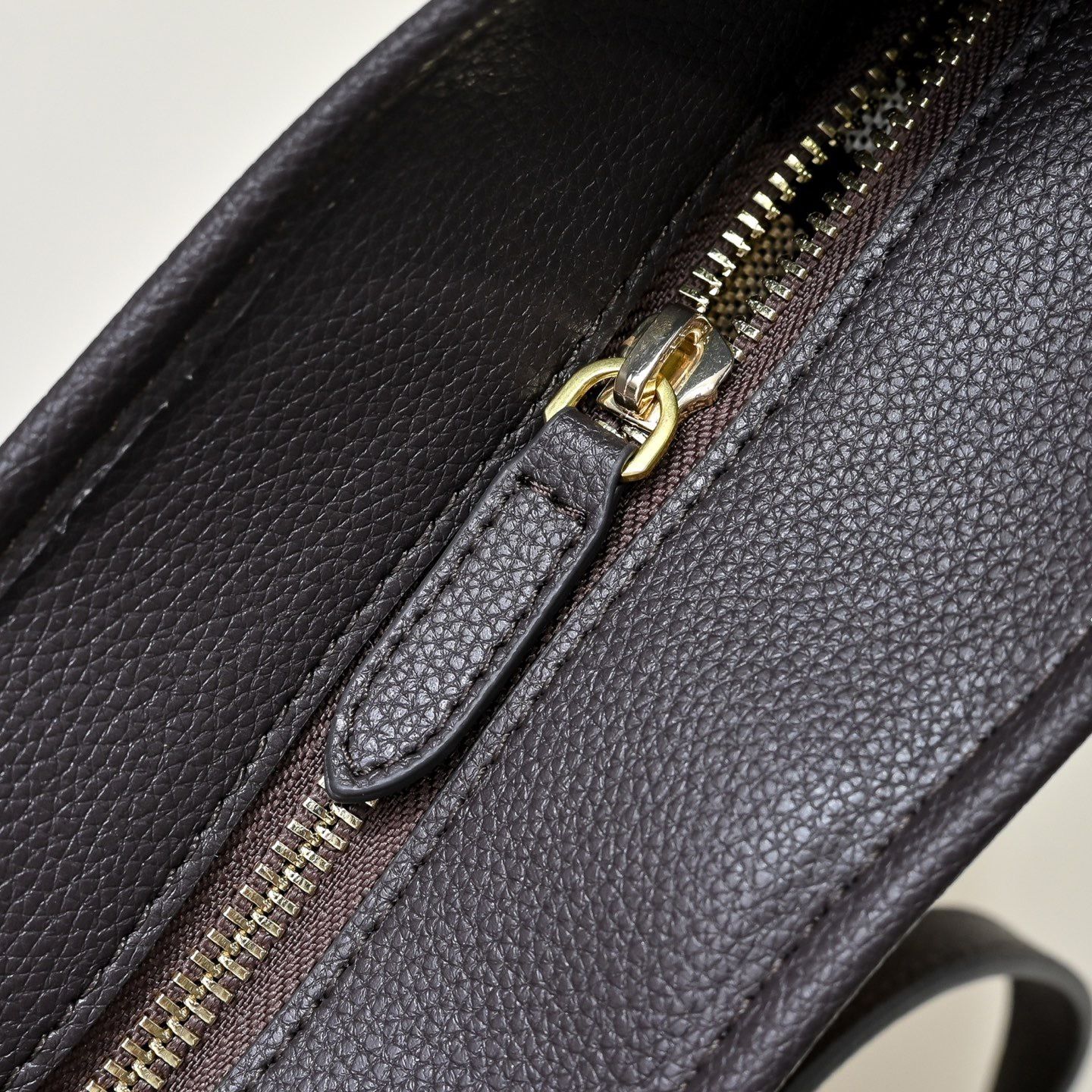 New Fashion Burberry Handbag 8397 New Fashion Burberry Handbag 8397