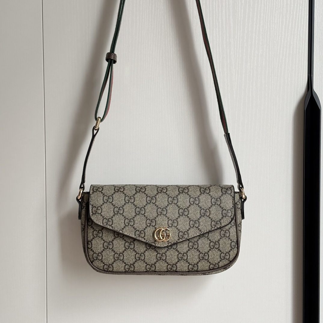 Luxury Gucci Handbag 764961 Luxury Gucci Handbag 764961