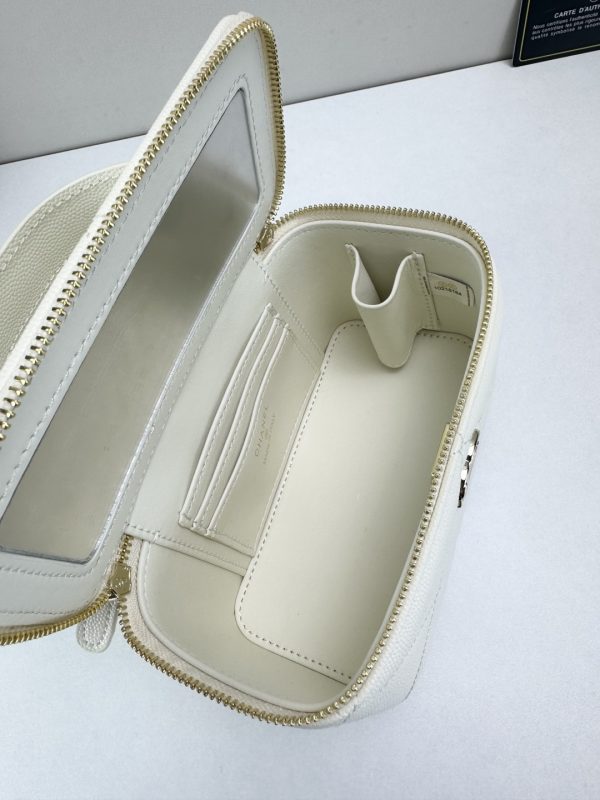 Luxury CN Handbag 120 BC