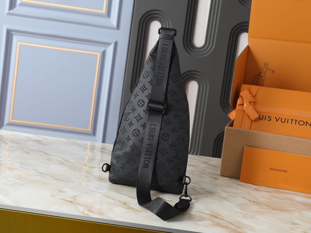 Luxury LV Handbag M26730 Luxury LV Handbag M26730