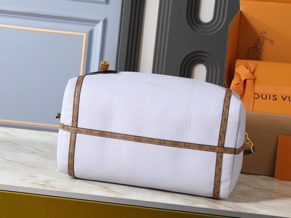 Luxury LV Handbag M26037-M26451 BC Luxury LV Handbag M26037-M26451 BC