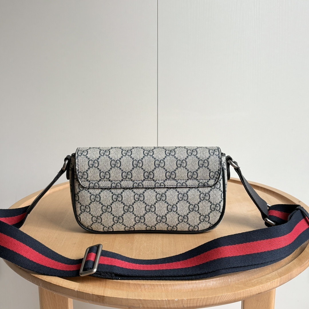 Luxury Gucci Handbag 764961 Luxury Gucci Handbag 764961