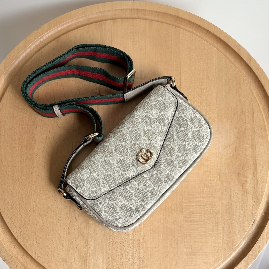Luxury Gucci Handbag 764961 Luxury Gucci Handbag 764961