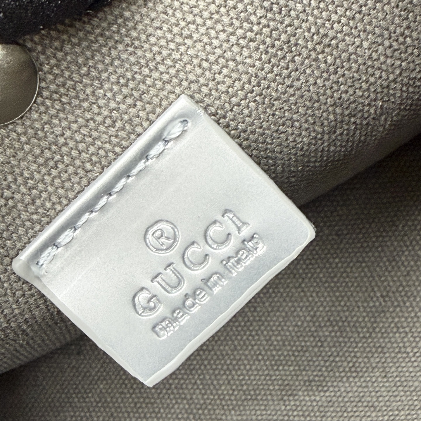 Luxury Gucci Handbag 815118 Luxury Gucci Handbag 815118