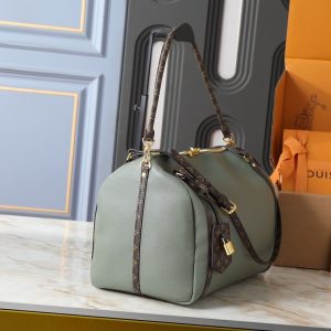 Luxury LV Handbag M26037-M26451 32 888cd0ba result