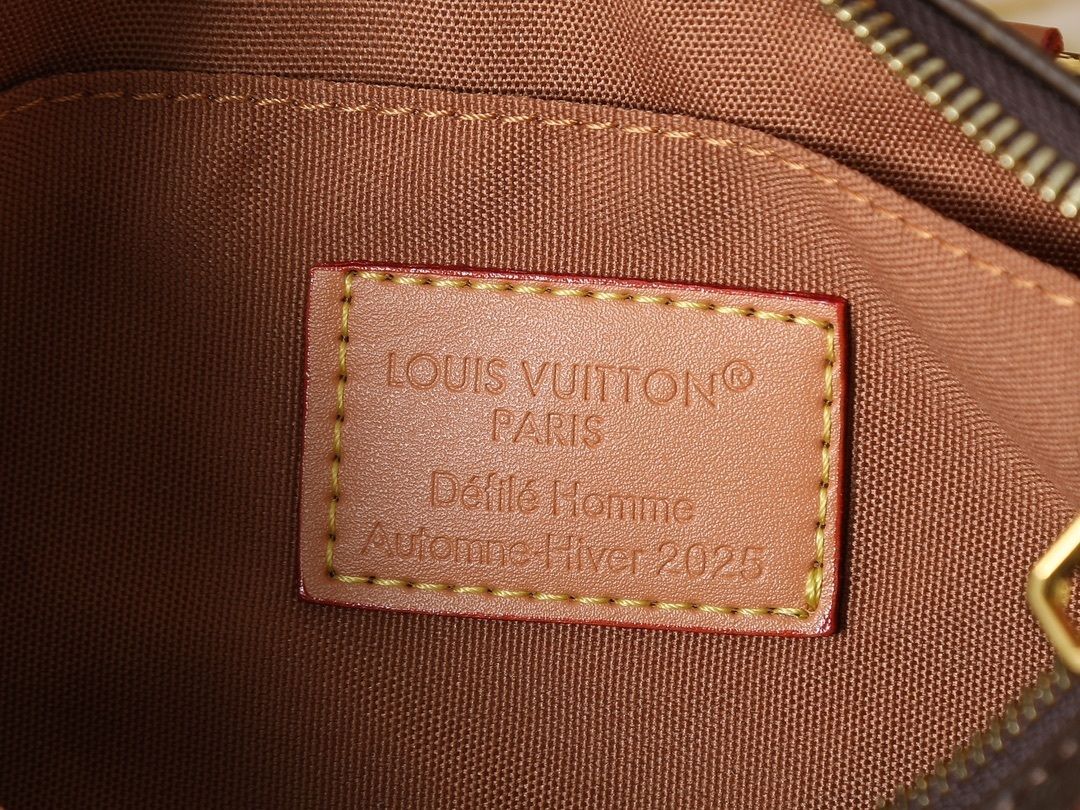 Luxury LV Handbag M20900-M15428 Luxury LV Handbag M20900-M15428