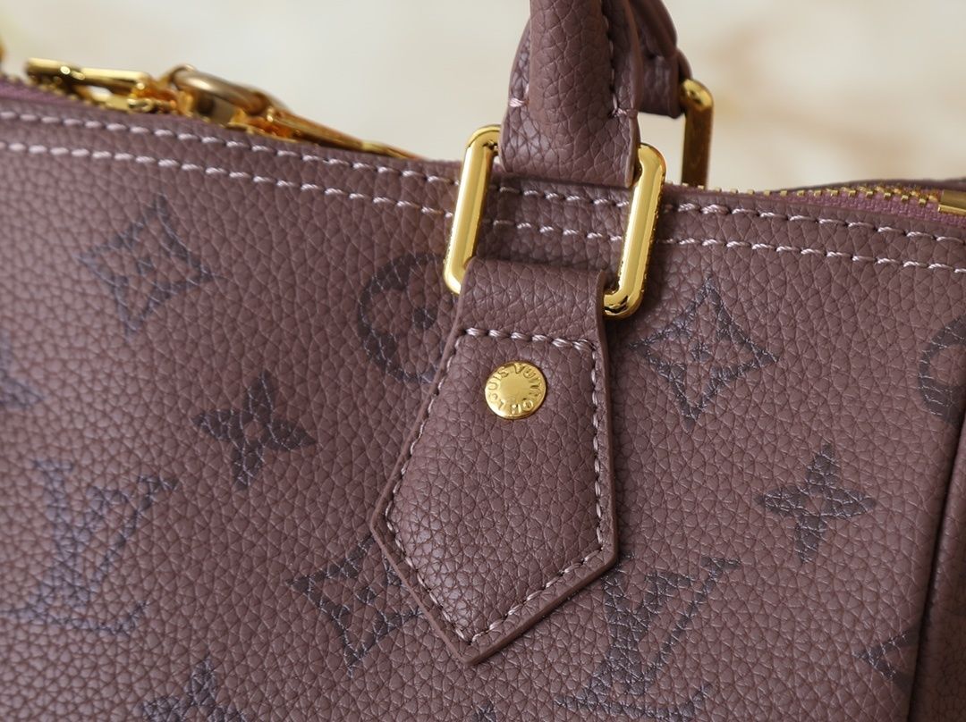 Luxury LV Handbag M47186-M11323-M40390 Luxury LV Handbag M47186-M11323-M40390