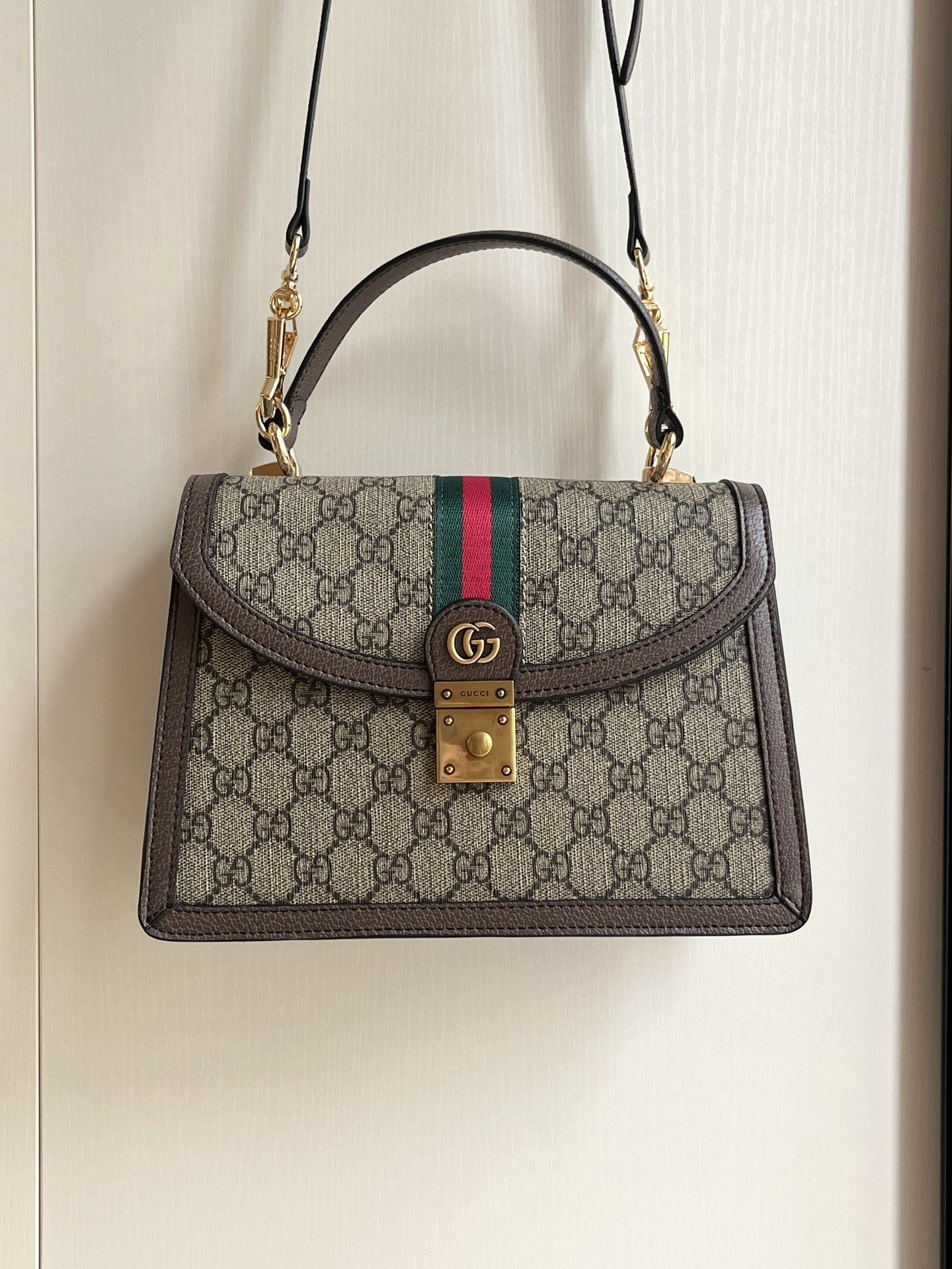 Luxury Gucci Handbag 651055.1 Luxury Gucci Handbag 651055.1