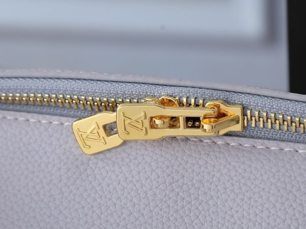 Luxury LV Handbag M26037-M26451 BC Luxury LV Handbag M26037-M26451 BC