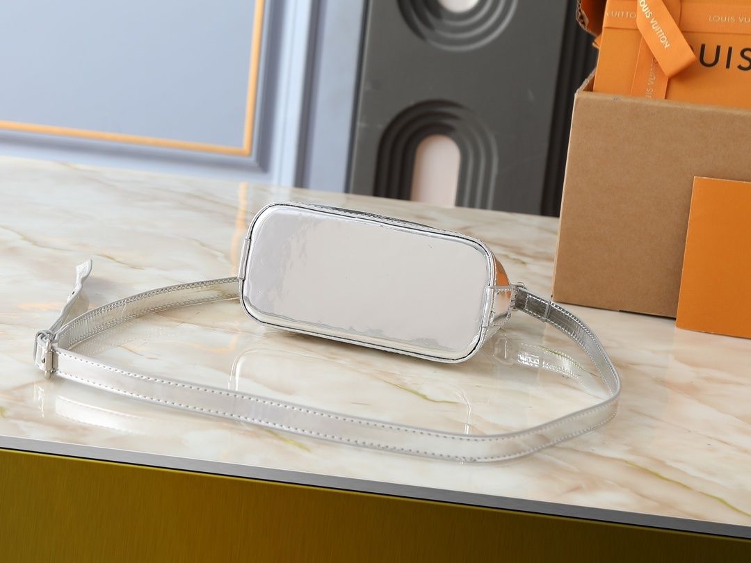 Luxury LV Handbag M26335-M82717 Luxury LV Handbag M26335-M82717