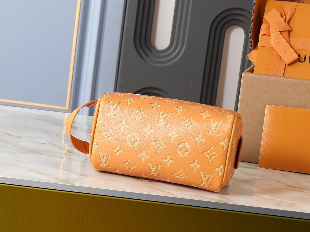 Luxury LV Handbag M26872-M27158 Luxury LV Handbag M26872-M27158