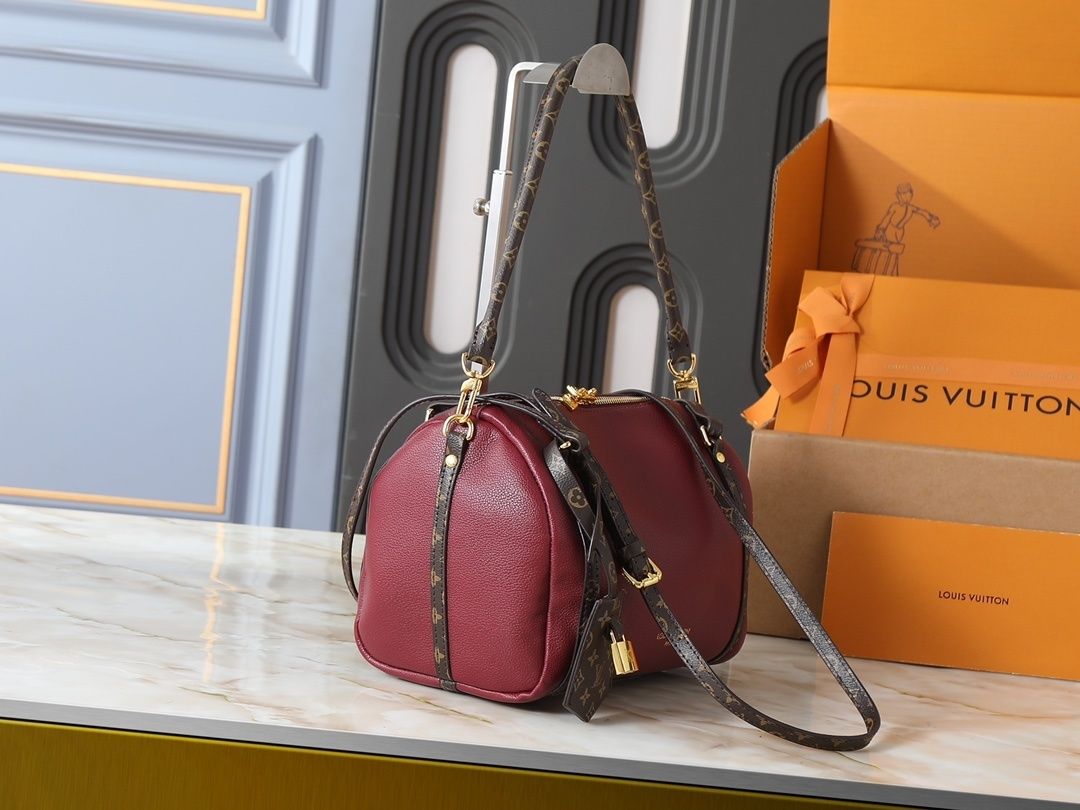 Luxury LV Handbag M26037-M26451 Luxury LV Handbag M26037-M26451