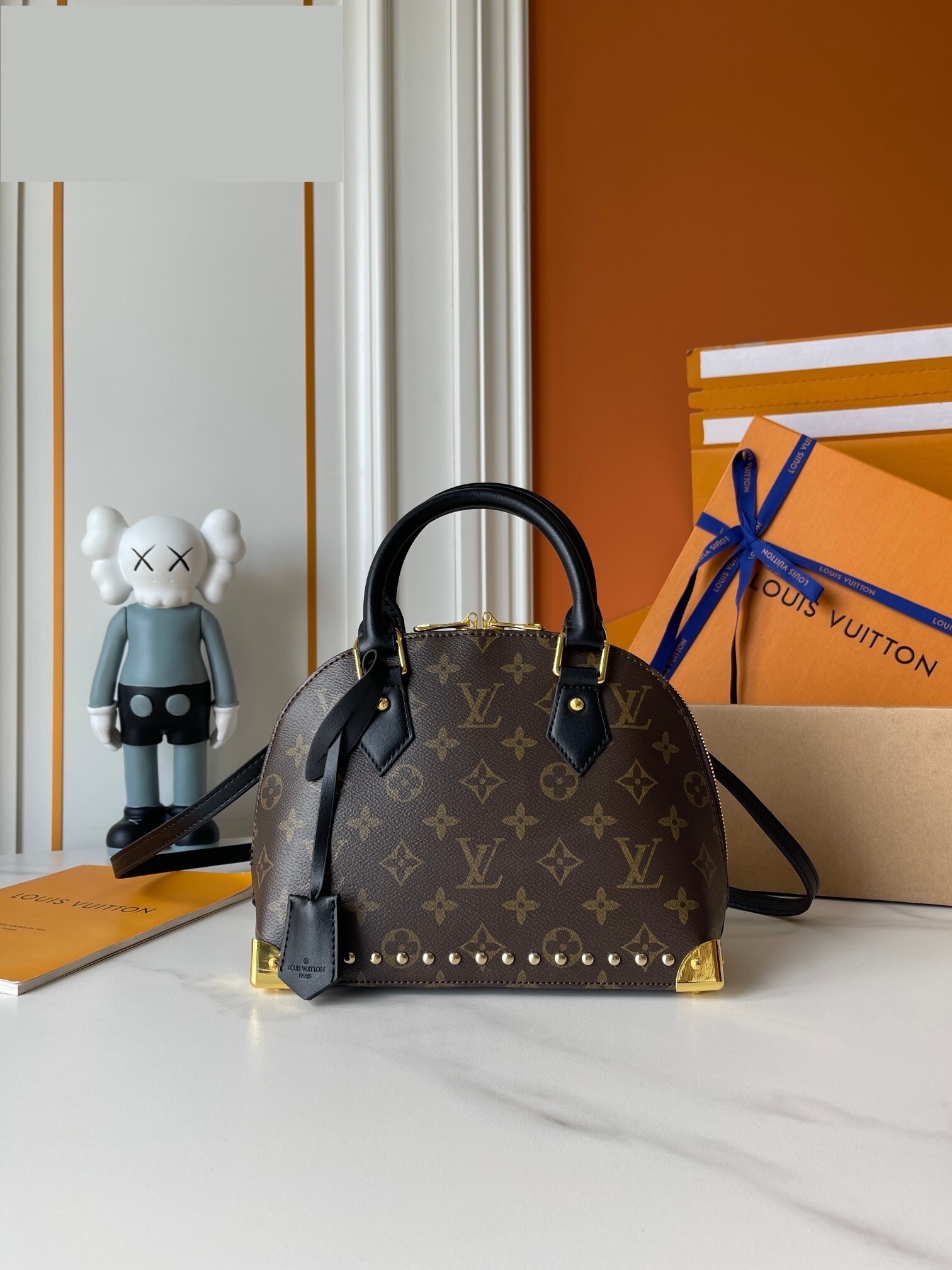 Luxury LV Handbag M27812-M28032 Luxury LV Handbag M27812-M28032