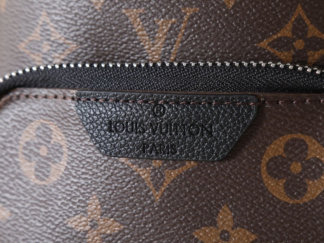 Luxury LV Handbag M26730 Luxury LV Handbag M26730