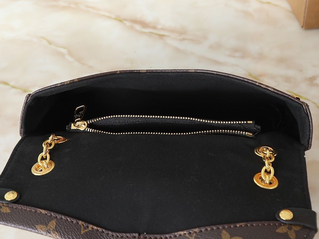 Luxury LV Handbag M14526-M28137 Luxury LV Handbag M14526-M28137