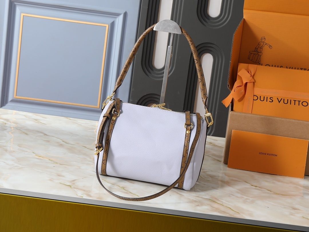Luxury LV Handbag M26037-M26451 Luxury LV Handbag M26037-M26451