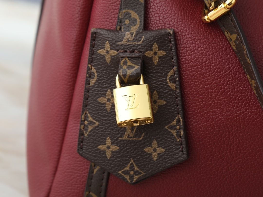 Luxury LV Handbag M26037-M26451 Luxury LV Handbag M26037-M26451