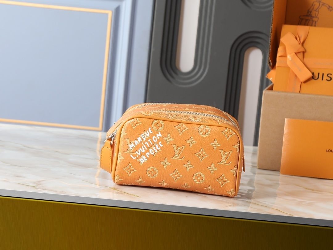 Luxury LV Handbag M26872-M27158 Luxury LV Handbag M26872-M27158