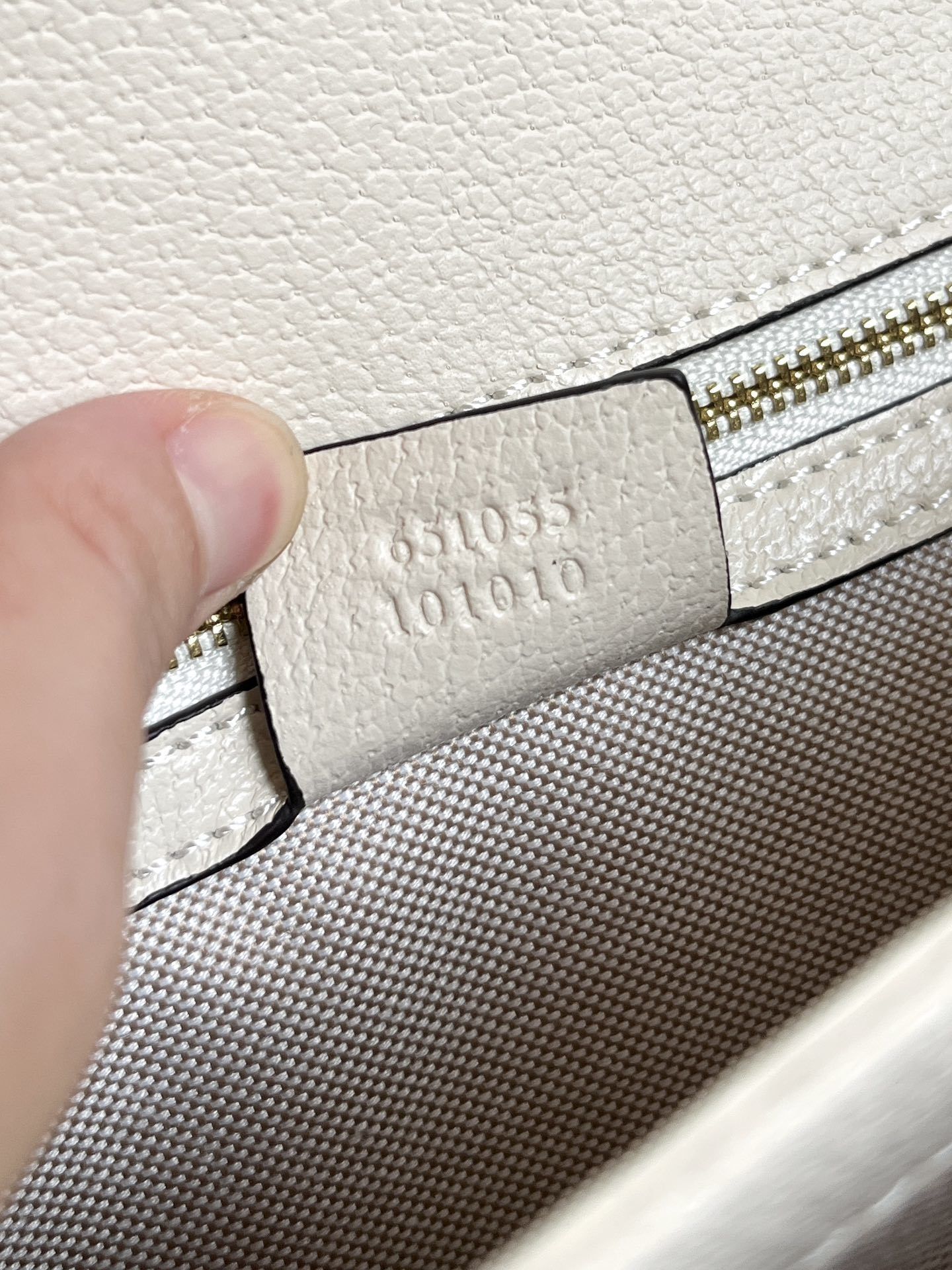 Luxury Gucci Handbag 651055.1 Luxury Gucci Handbag 651055.1