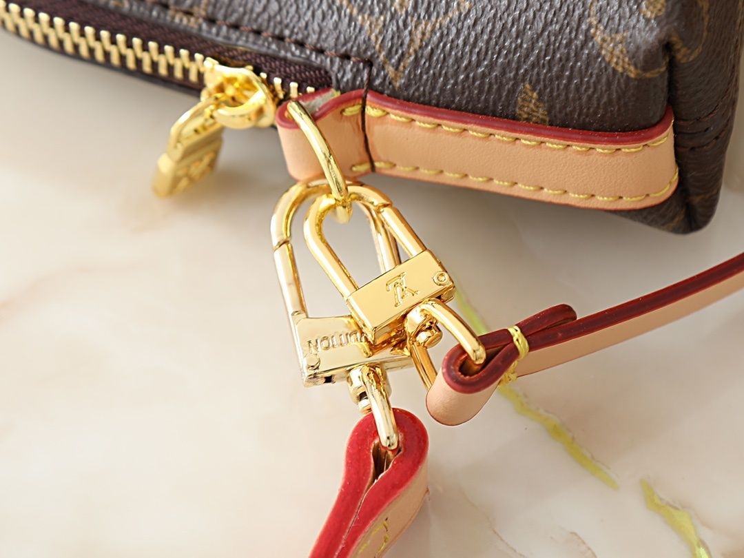 Luxury LV Handbag M26787 Luxury LV Handbag M26787