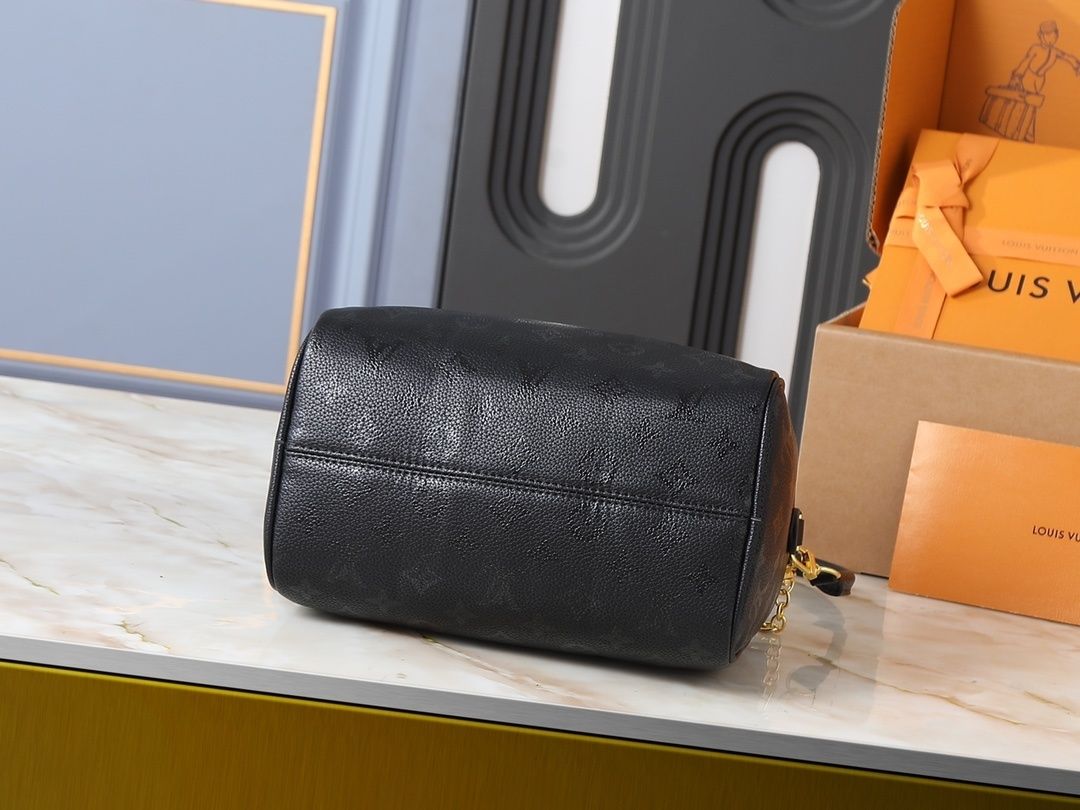 Luxury LV Handbag M47186-M11323-M40390 Luxury LV Handbag M47186-M11323-M40390