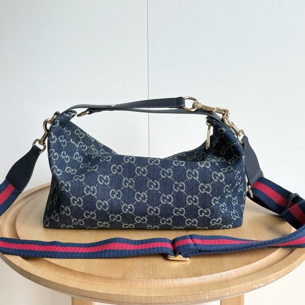 Luxury GG Handbag 853972 BC