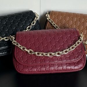Luxury Gucci Handbag 848882