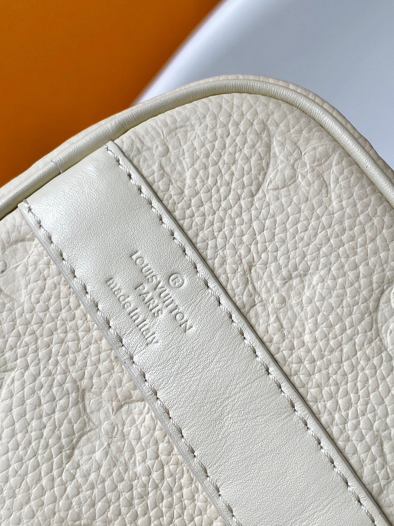 New Fashion LV Handbag M24432 New Fashion LV Handbag M24432