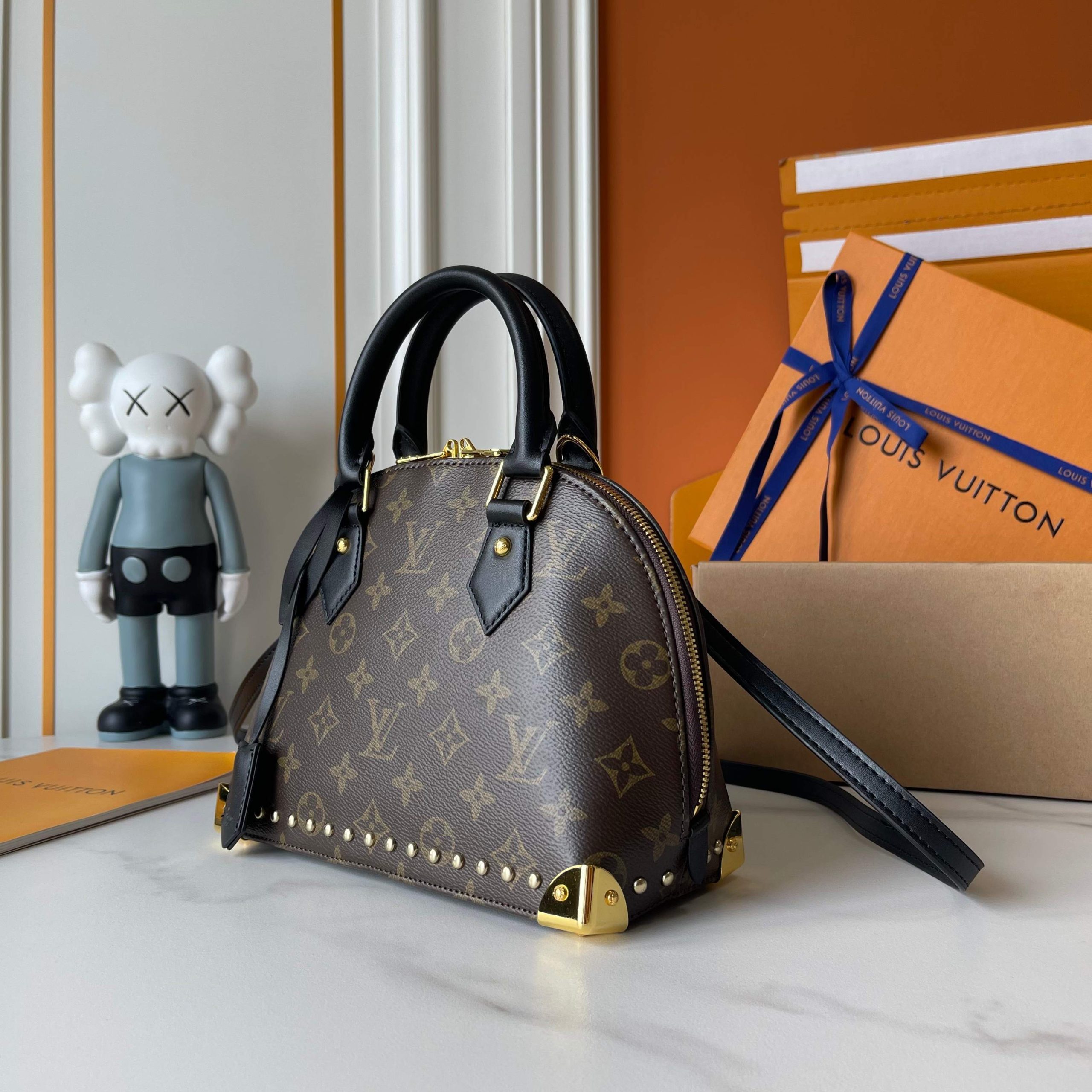 Luxury LV Handbag M27812-M28032 Luxury LV Handbag M27812-M28032