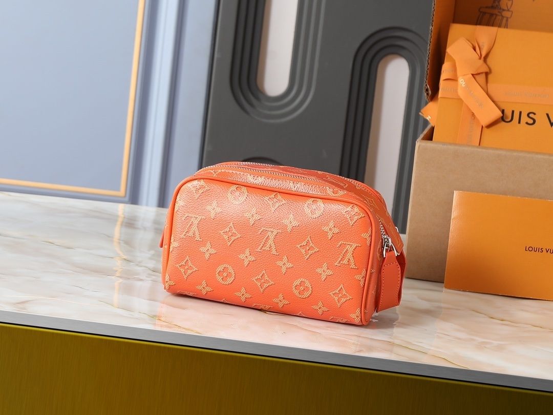 Luxury LV Handbag M26872-M27158 Luxury LV Handbag M26872-M27158