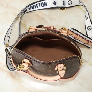 Luxury LV Handbag M53152-K00015