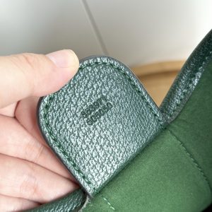 Luxury Gucci Handbag 853971