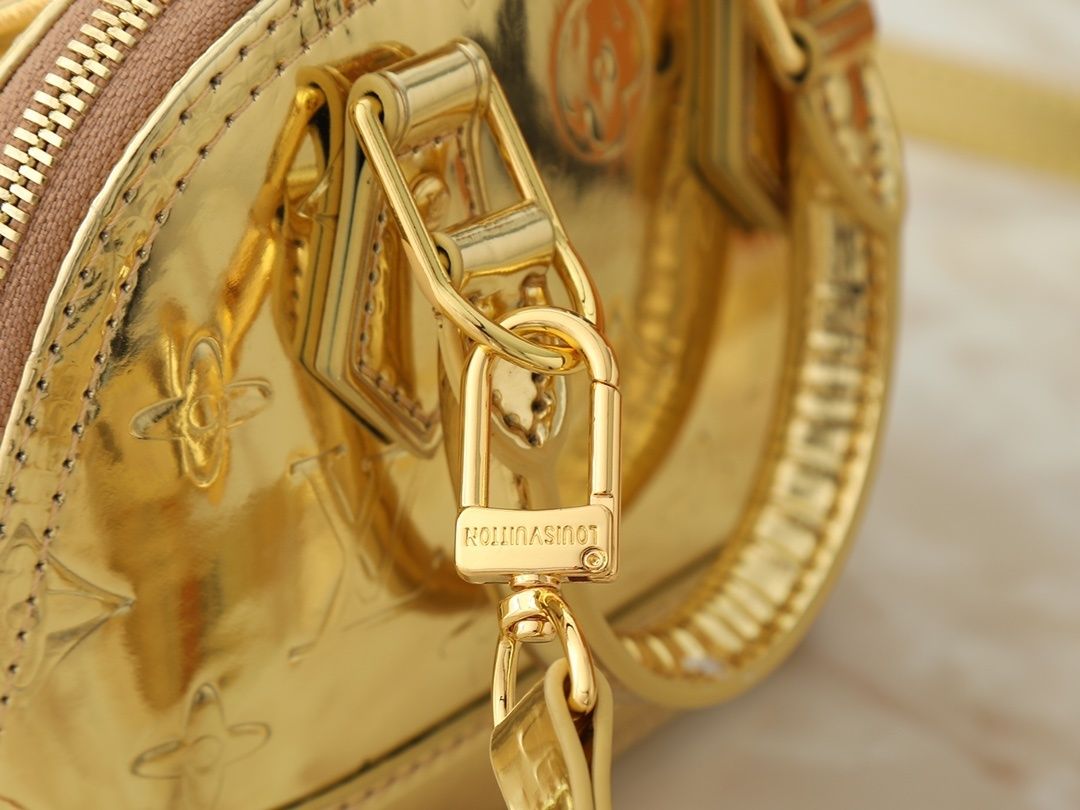 Luxury LV Handbag M26335-M82717 Luxury LV Handbag M26335-M82717