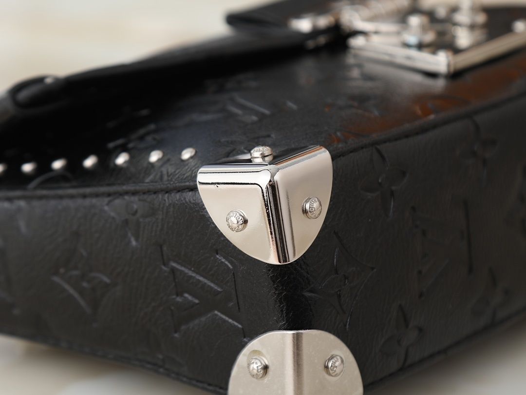 Luxury LV Handbag M14526-M28137 Luxury LV Handbag M14526-M28137